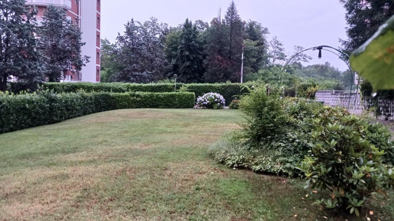 Lake Maggiore 2 Minutes Apartment Dormelletto Ngoại thất bức ảnh